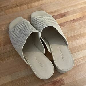 Everlane Cream Mule Slides - 8.5